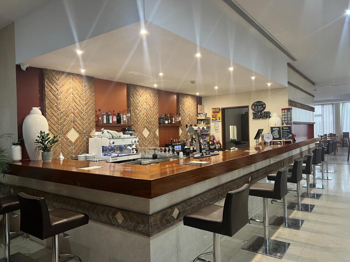 Hotel Praia Sol Куартейра Екстериор снимка
