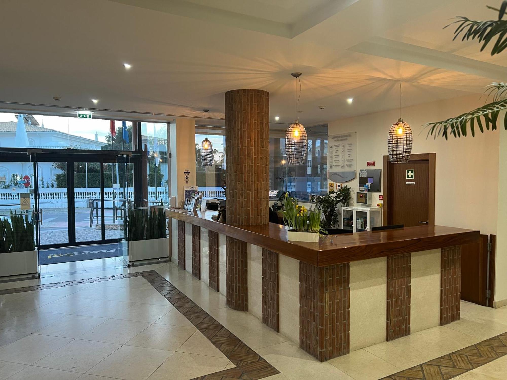 Hotel Praia Sol Куартейра Екстериор снимка