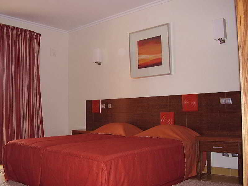 Hotel Praia Sol Куартейра Екстериор снимка